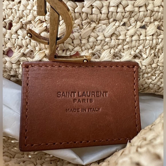 Saint Laurent Le 5 À 7 in Raffia Crochet and Smooth Leather - Picture 8 of 9